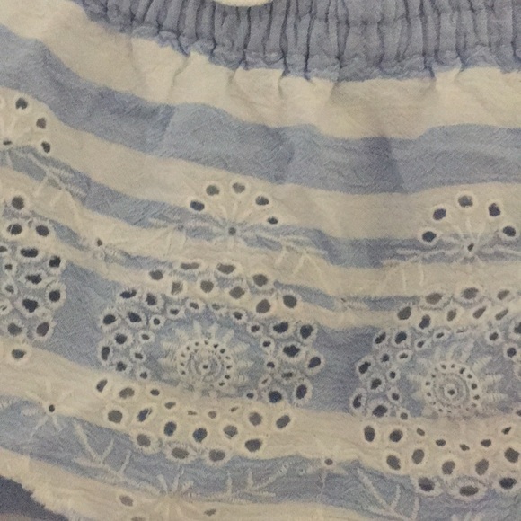 Summer Off the Shoulder Top - Picture 2 of 6